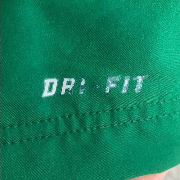 Nike Jacket - Picture 4 of 4